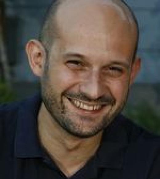 Dr. Dario Cantu